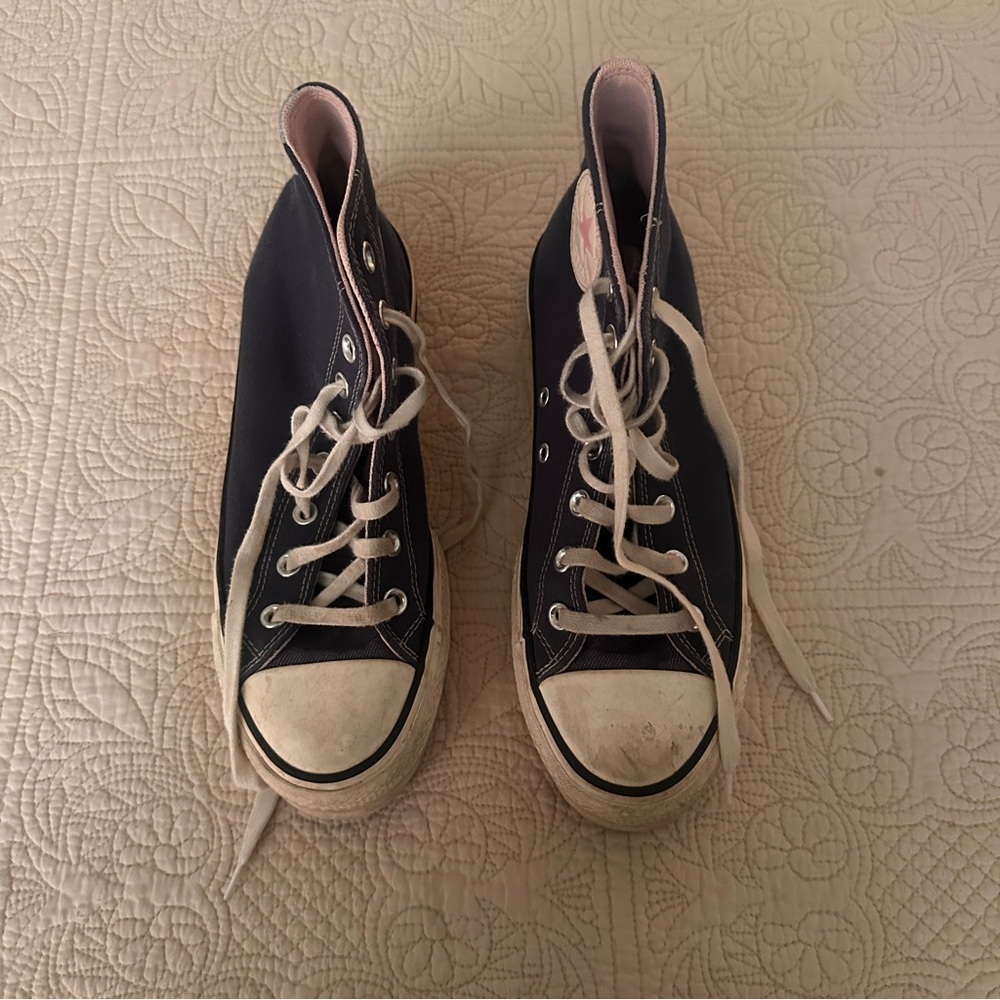 Converse Chuck Taylor All Star High Tops Navy Blue & Pink 8.5 Womens 6.5 Mens - Picture 3 of 11